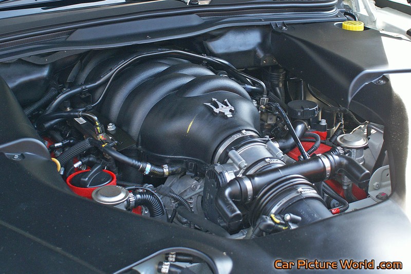 Maserati GranTurismo S Engine