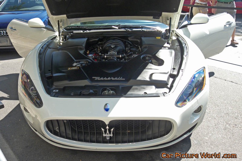 Maserati GranTurismo S Front