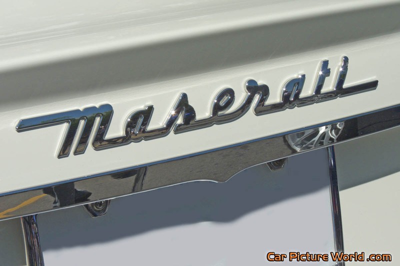 Maserati GranTurismo S Trunk Insignia