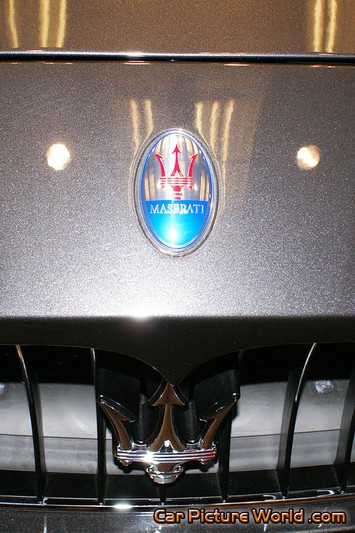 2014 GranTurismo Sport Front Emblem