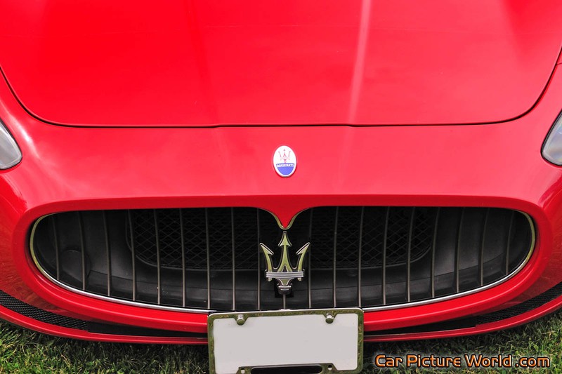 2009 GranTurismo Grille