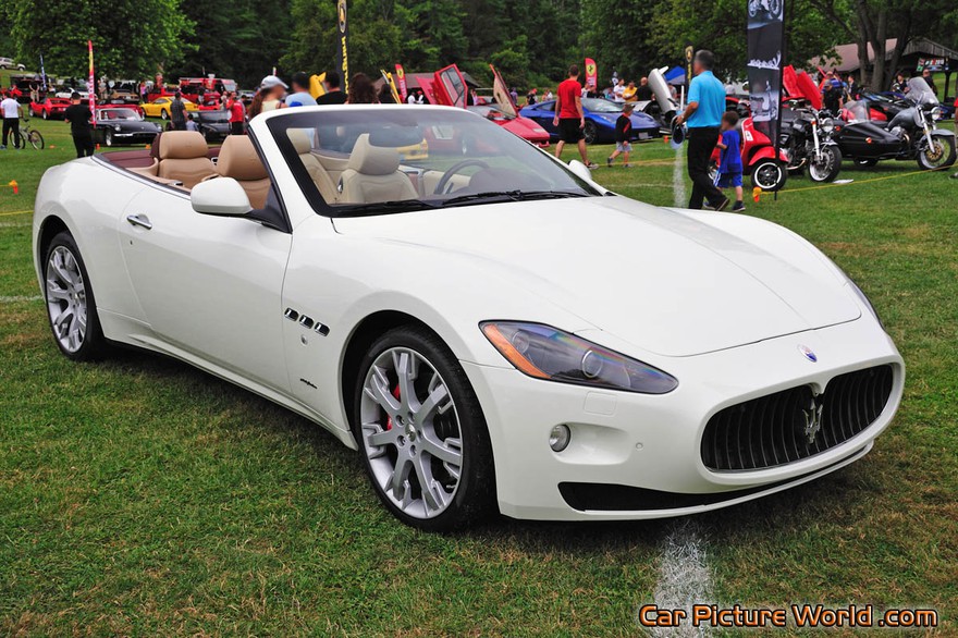 Picture of a 2011 GranTurismo S Convertible