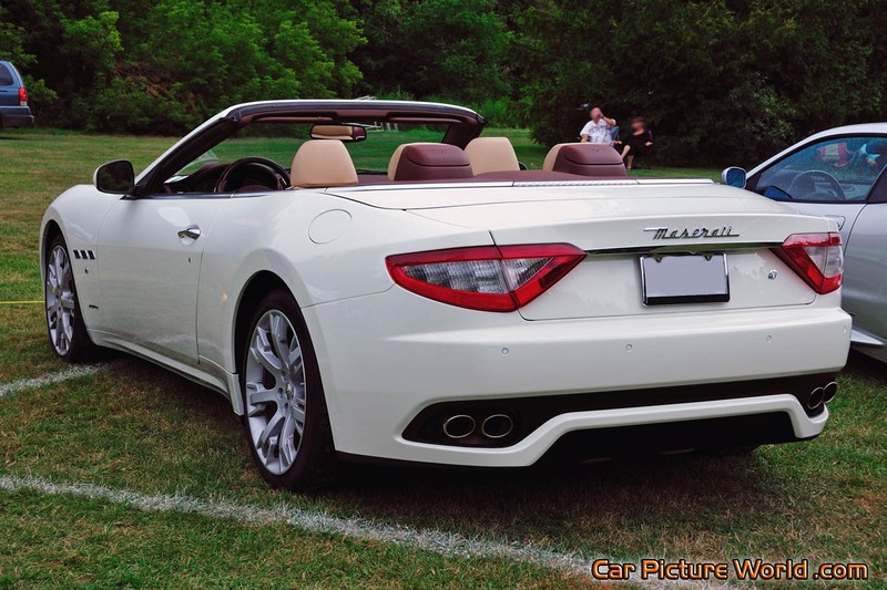 2011 GranTurismo S Convertible Rear Left