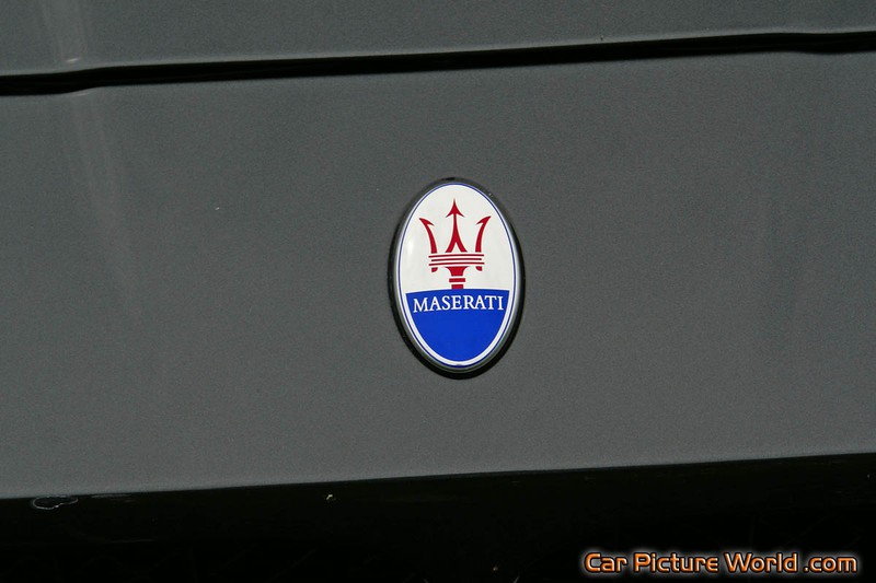 2012 GranTurismo Front Crest