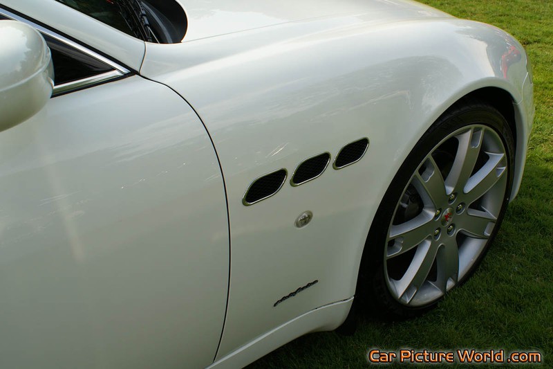 Quattroporte Sport GT Front Fender