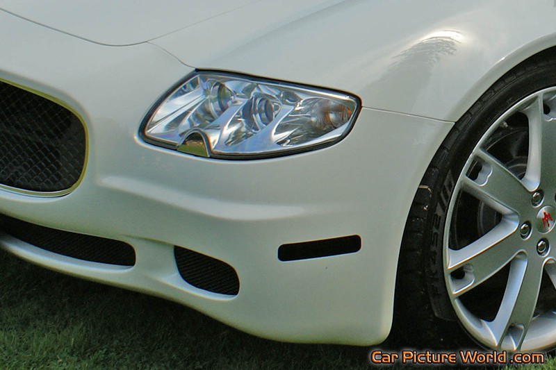 Quattroporte Sport GT Headlight