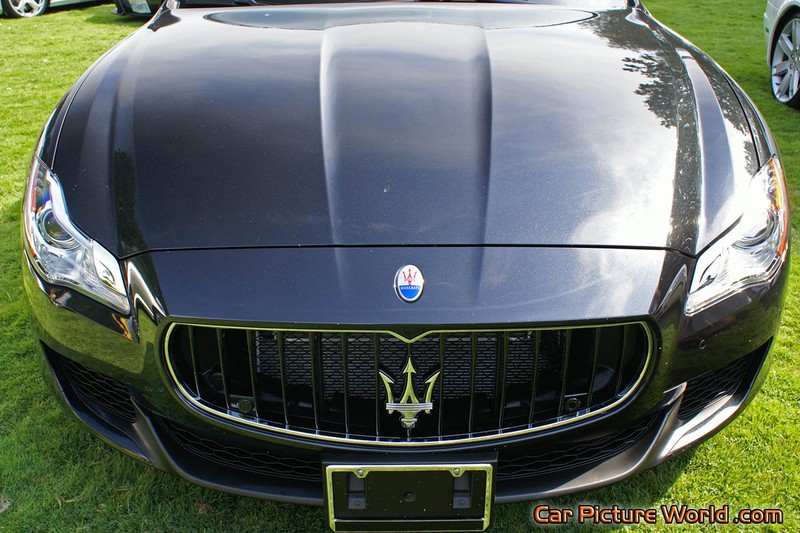 2014 Maserati Quattroporte Hood