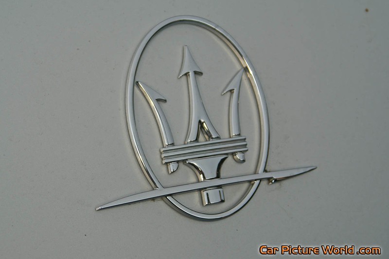 Maserati Quattroporte Roof Pillar Crest