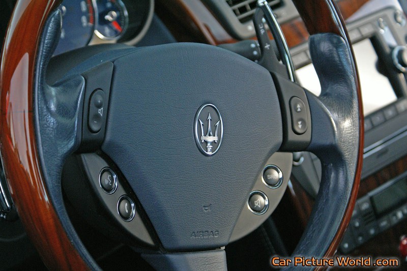 Maserati Quattroporte Steering Wheel