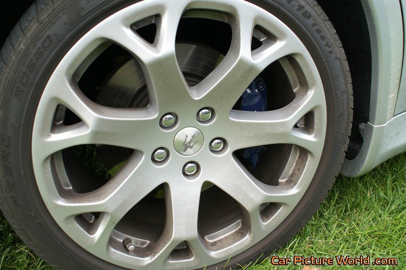 Maserati Quattroporte Wheel