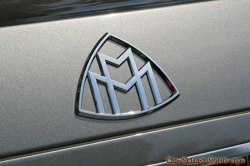 Maybach 57 Trunk Crest