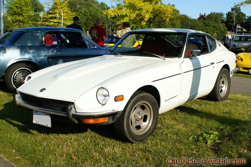 Picture of a Datsun 240Z