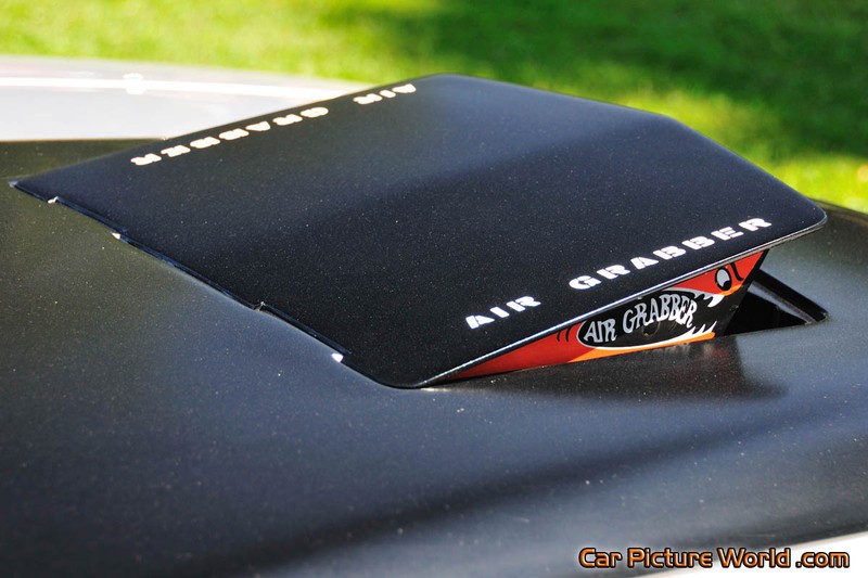 1972 440 Road Runner Hood Scoop