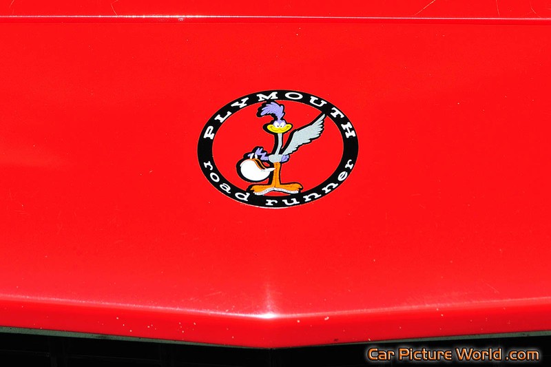 1974 Road Runner GTX Front Crest