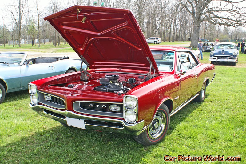 1966 GTO Front Left