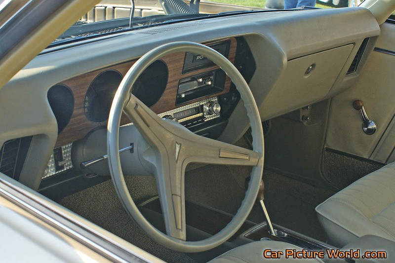 1970 Pontiac GTO Dash