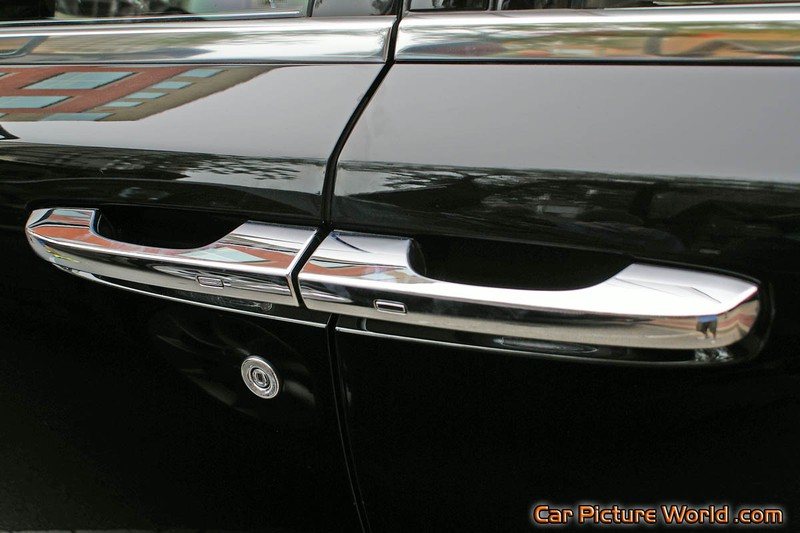 2011 Rolls Royce Ghost Door Handle