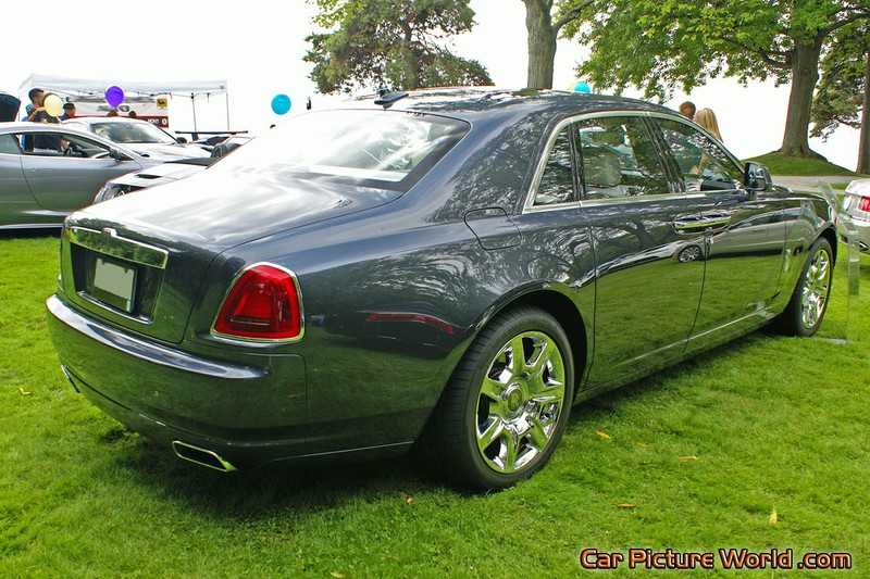 2014 Rolls Royce Ghost Rear Right