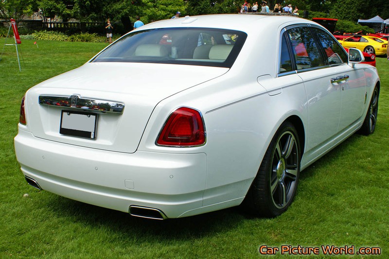 Rolls Royce Ghost Rear Right
