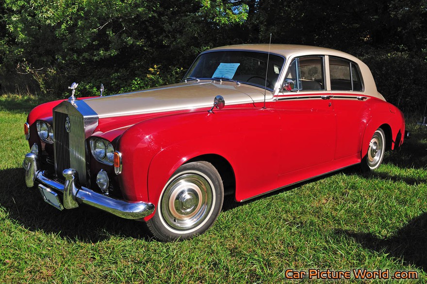 Picture of a 1964 Rolls Royce Silver Cloud