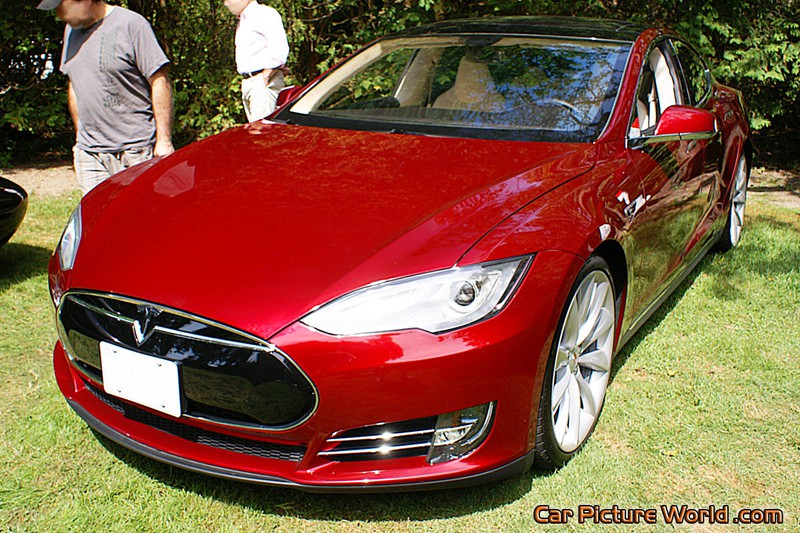 Model S P85