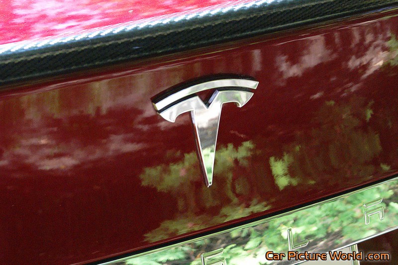 Model S P85 Rear Emblem
